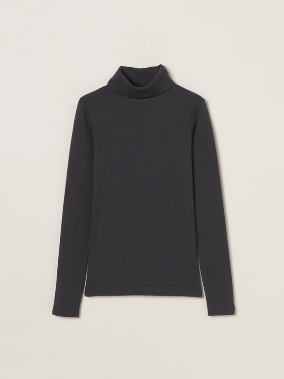 Organic cotton knit turtle neck