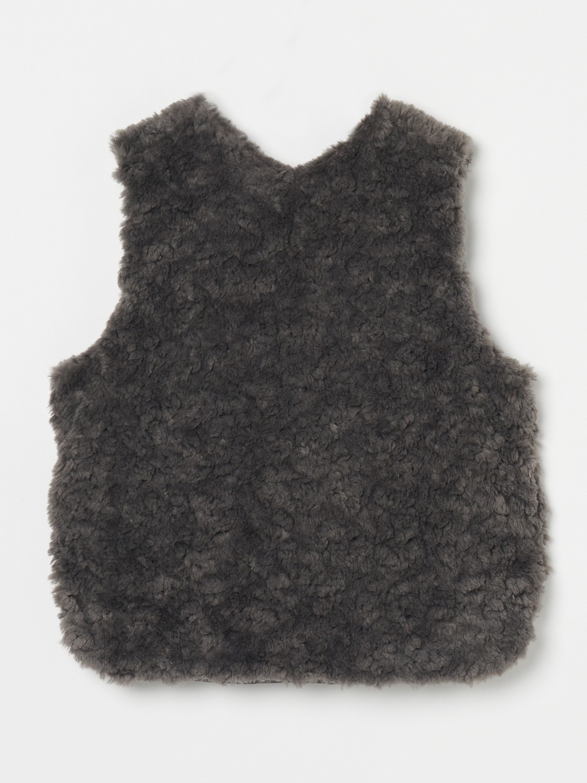 Upcycled eco fur outer vest｜スリードッツ オフィシャルオンライン
