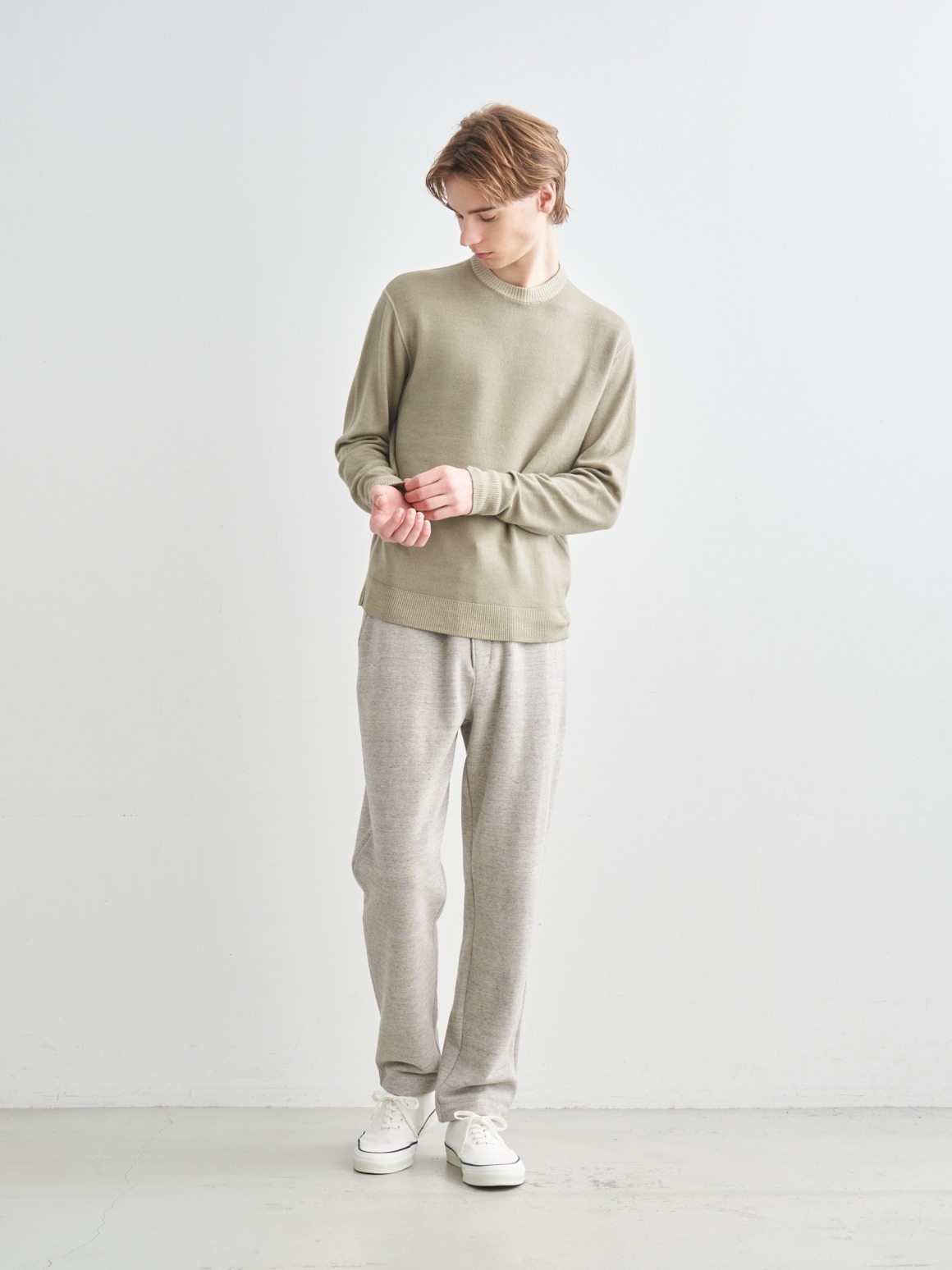 Unisex piecedyed sweater crewneck｜スリードッツ オフィシャル ...