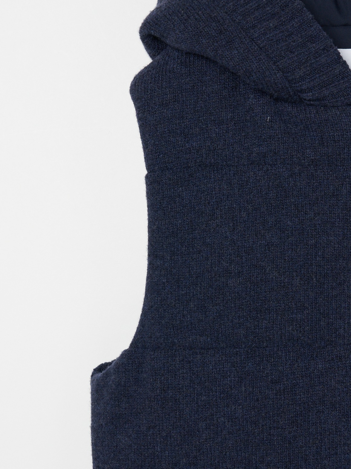 Men's knit vest｜スリードッツ オフィシャルオンラインショップ