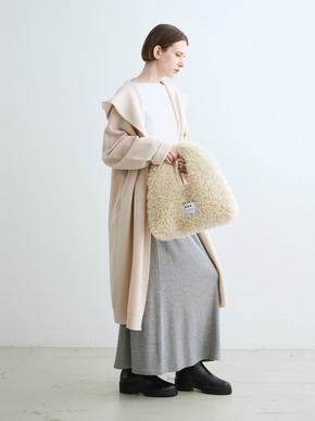 ecopel fur triangle bag 詳細画像