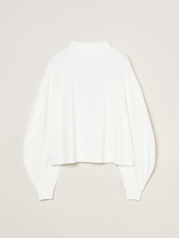 Silky cotton knit curved sleeveT