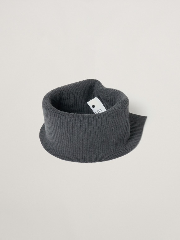 Holiday cashmere collar snood