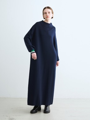 Wool outfit high neck dress 詳細画像