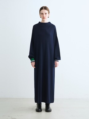 Wool outfit high neck dress 詳細画像