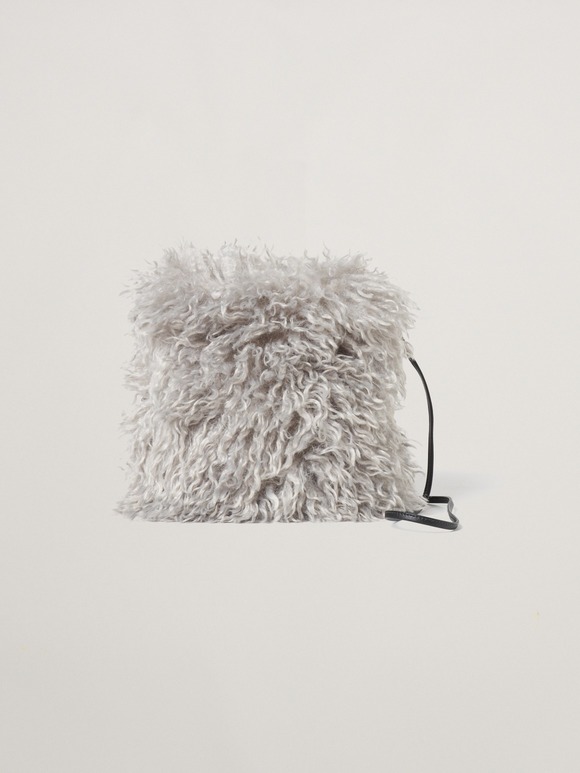 Wavy fur bag