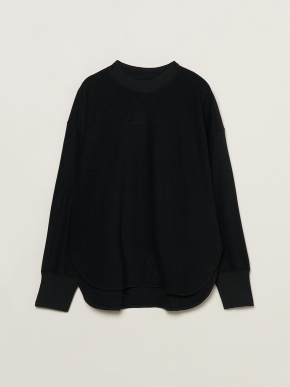 Compact pile loose pullover