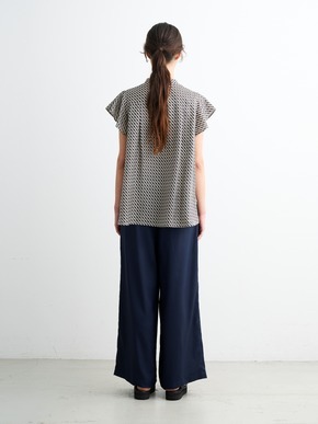 Silky twill semi wide pants 詳細画像