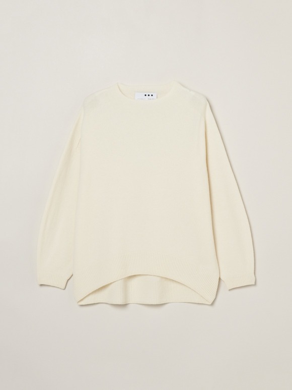 Whole garment crew neck sweater