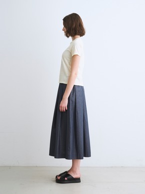 Glossy twill skirt 詳細画像