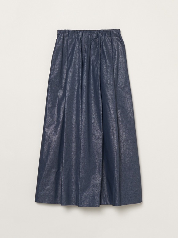 Glossy twill skirt