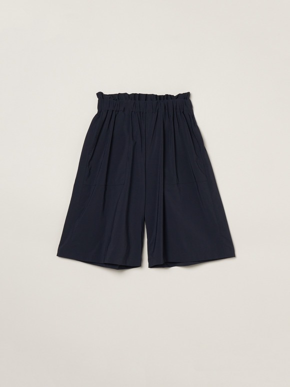 Seaside line shorts