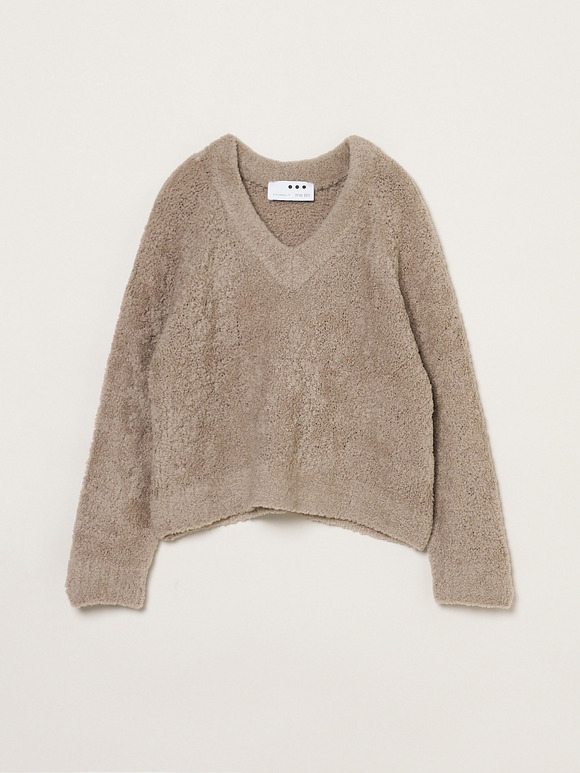 Puffy wool v-neck tops